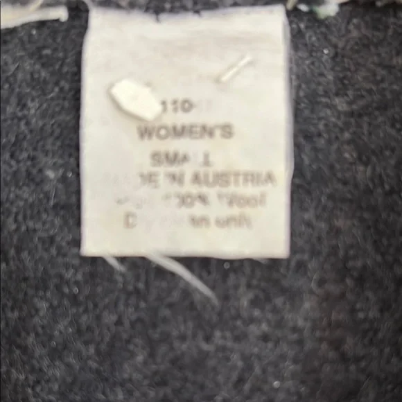 LLBean Charcoal Belted Cardigan - Picture 2 of 7